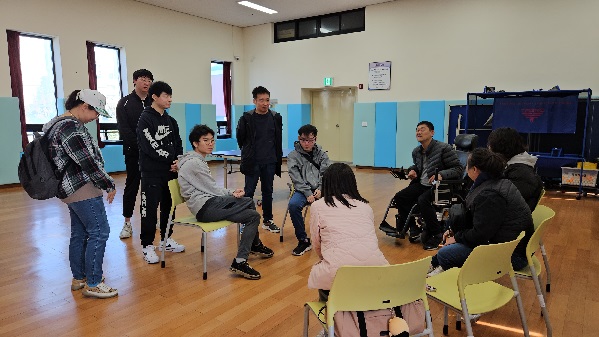 [권익지원] 영화동아리 같은시선 영화전문잡지 씨네21 인터뷰