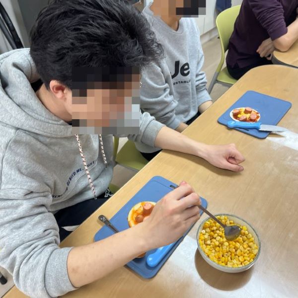 3월 요리활동 4.JPG