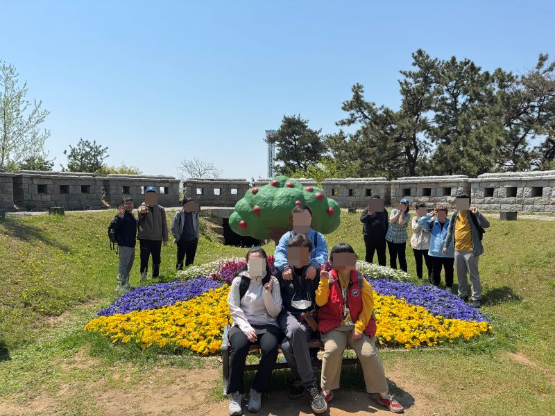 [능력개발지원팀] 직업적응훈련반 보람터 및 남동아카데미 4월 연합등산 진행