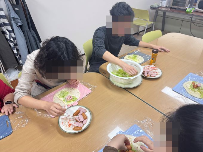 [능력개발지원] 직업적응훈련반 10월 요리활동 진행