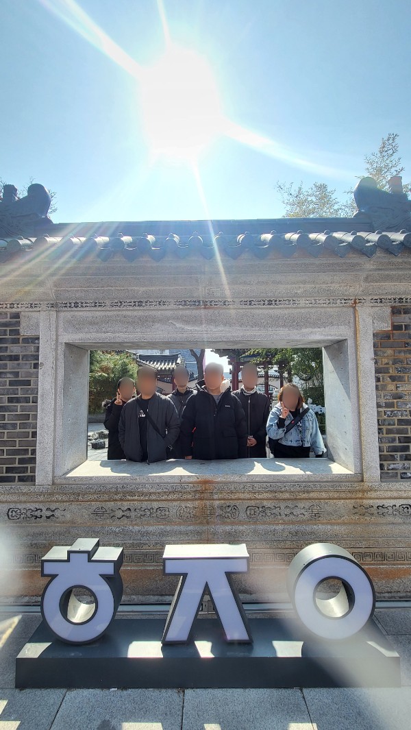 차이나타운 단체사진.jpg