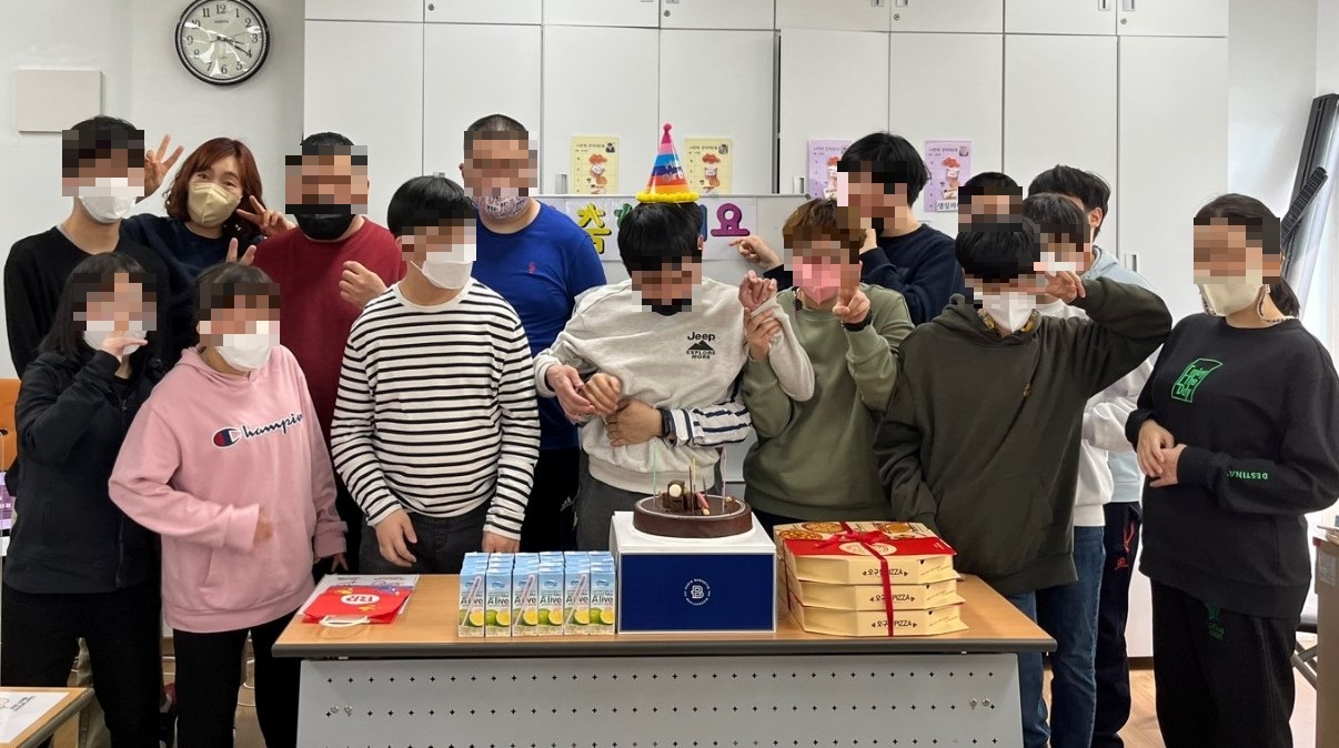 [늘푸른동산] 이용인 생일파티