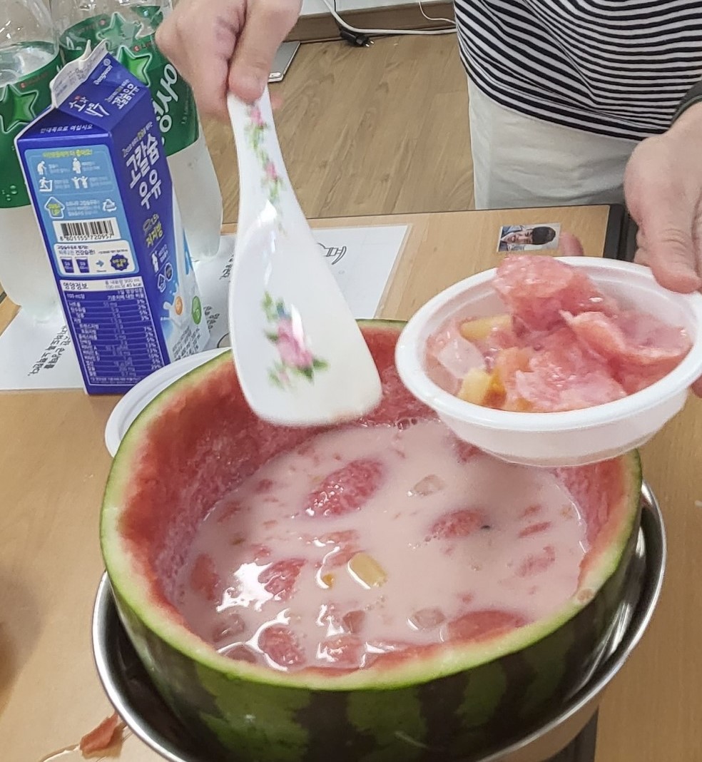 [늘푸른동산] 요리활동 '수박화채'