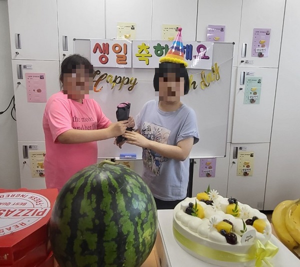 [늘푸른동산] 이용인 생일파티