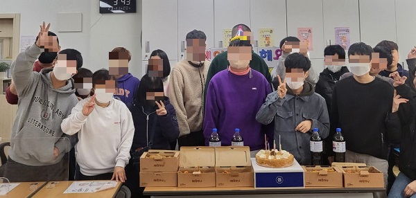 [늘푸른동산] 이용인 생일파티