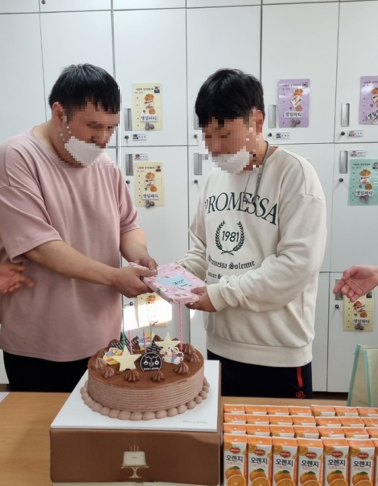 18생파2.jpg