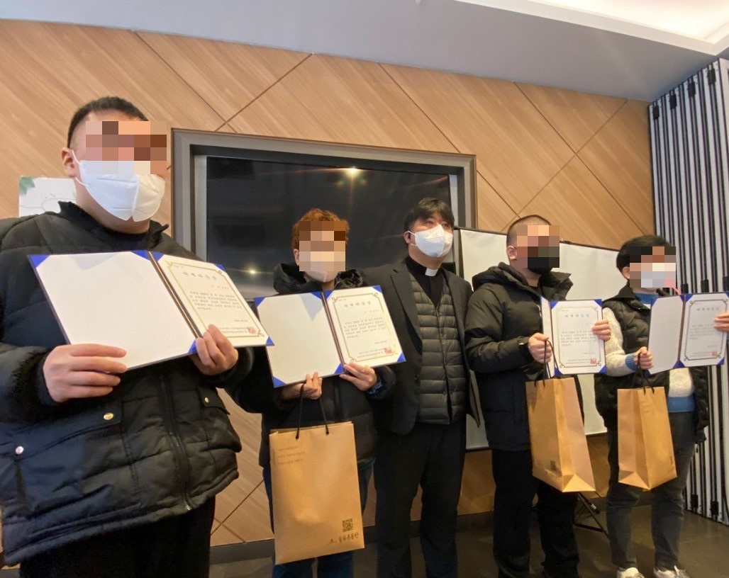 5.송년2.jpg