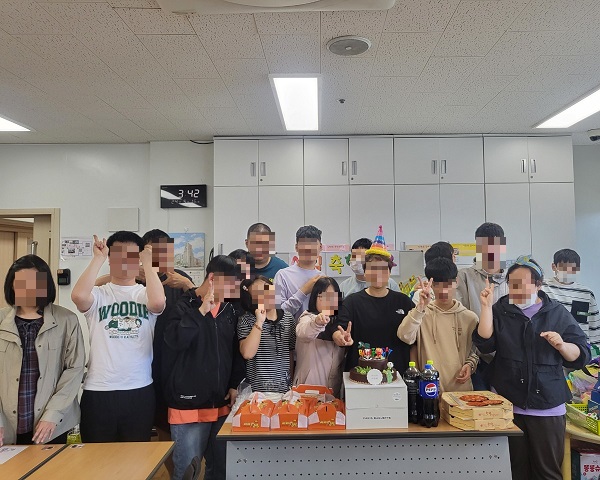 [늘푸른동산] 이용인 생일파티
