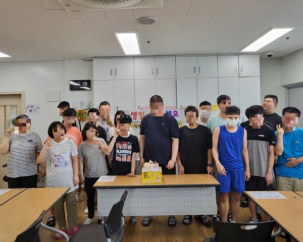 [늘푸른동산]이용인 생일파티