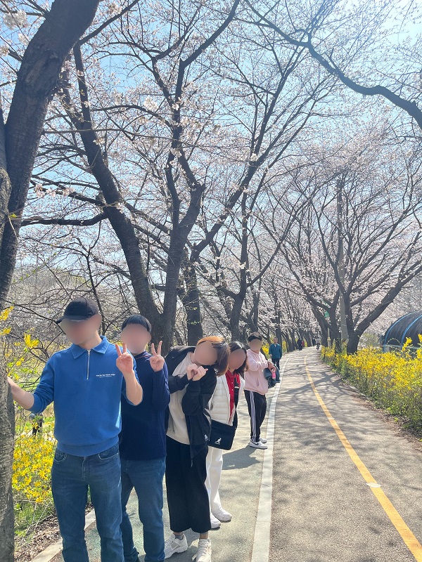 장수천 꽃길.JPG