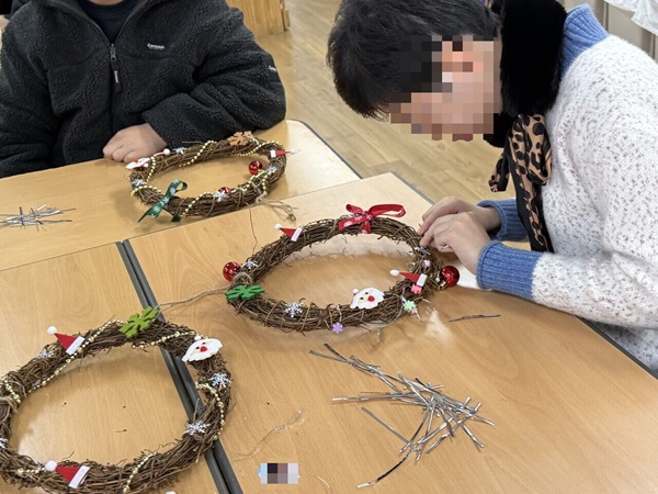 [늘푸른동산]  크리스마스 리스 만들기