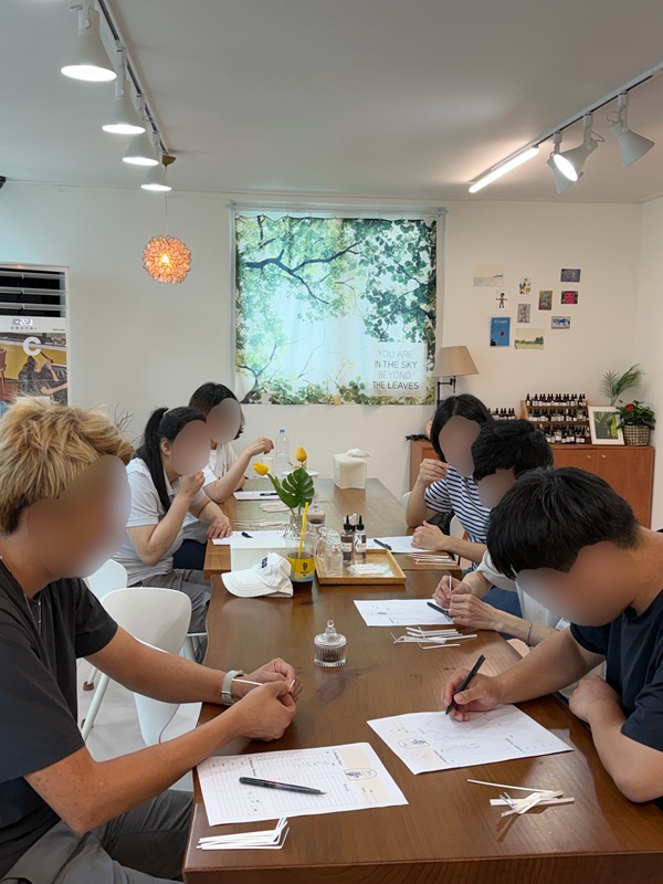 [열린일터] 훈련생 지역사회적응훈련 - 향수 만들기